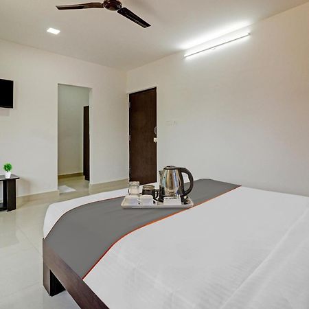 העיר בנגלור Super Capital O Blooms Stay Inn Near Snow City מראה חיצוני תמונה